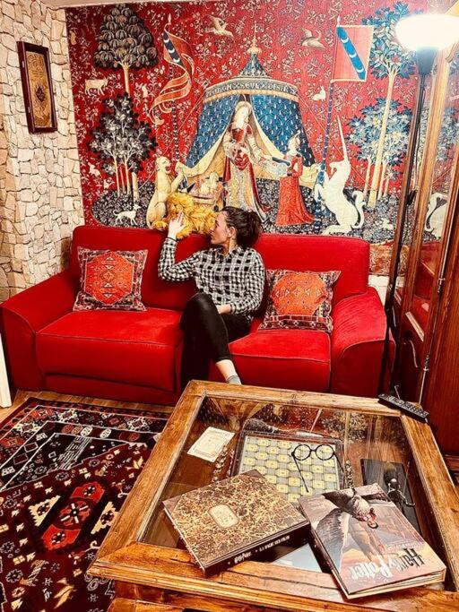 La Chambre Des Secrets Perougien เปรูจส์ ภายนอก รูปภาพ